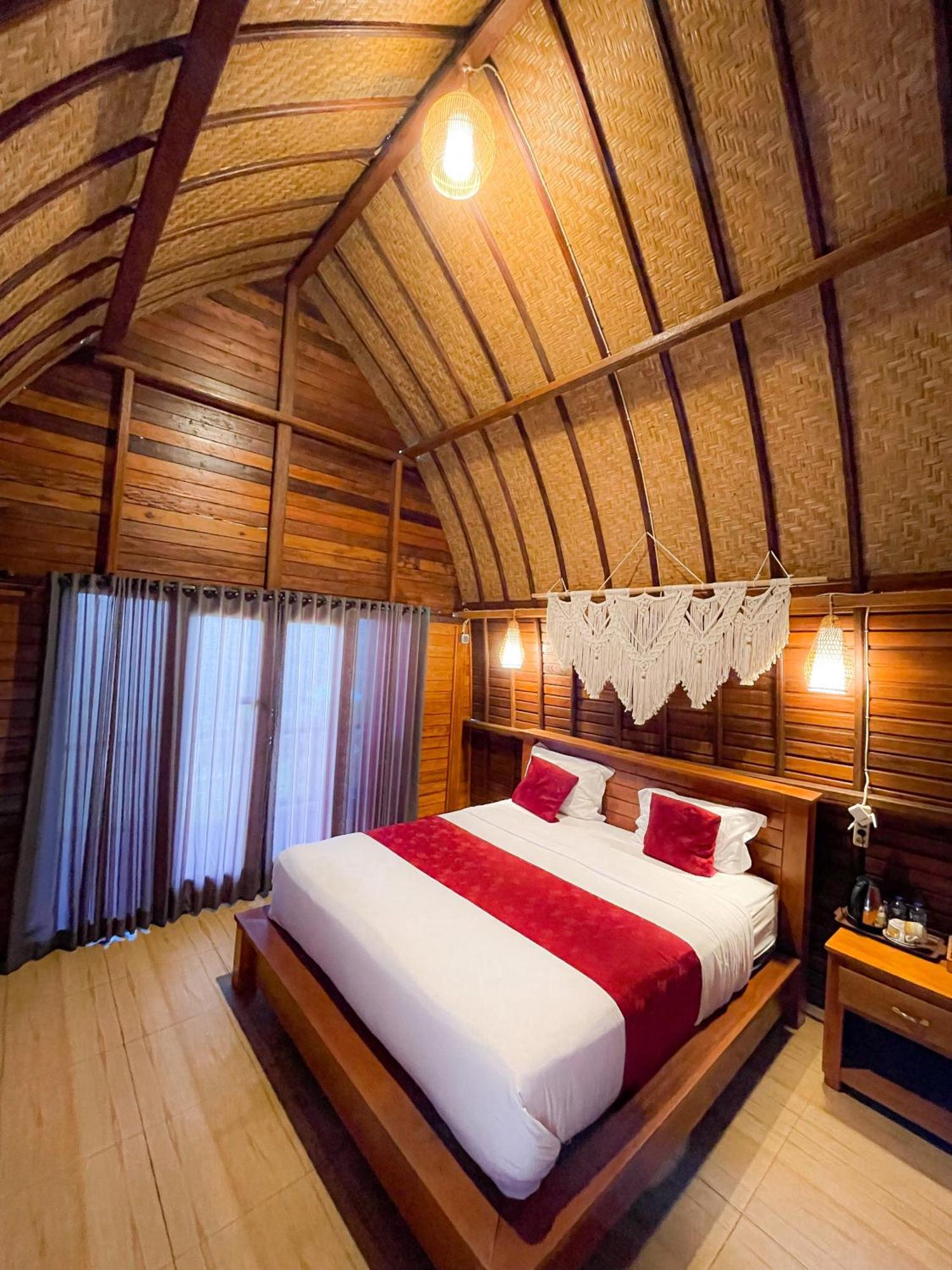 Pinggan Caldera Bed and Breakfast Baturaja  Eksteriør billede